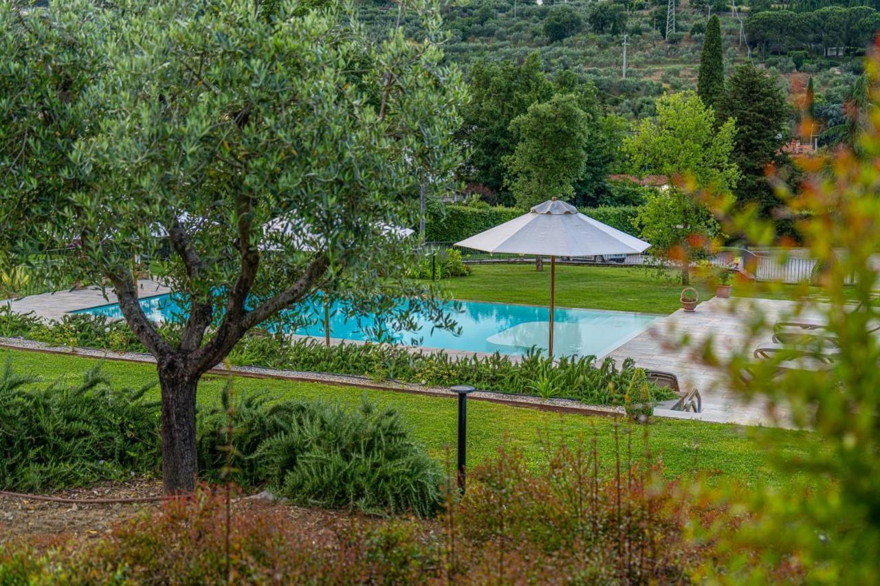 Villa D'Epoca Carniani อาเรซโซ ภายนอก รูปภาพ