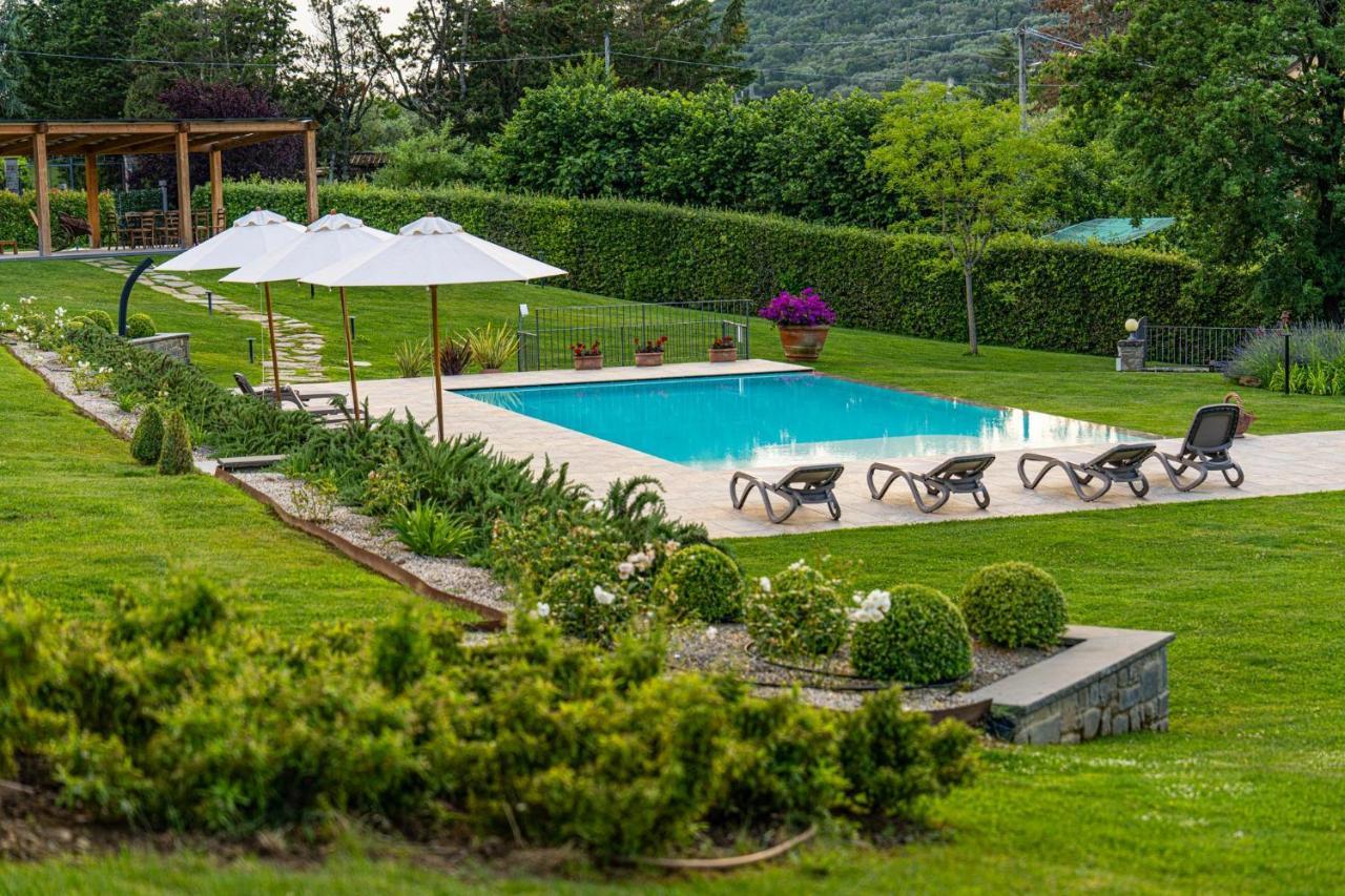 Villa D'Epoca Carniani อาเรซโซ ภายนอก รูปภาพ