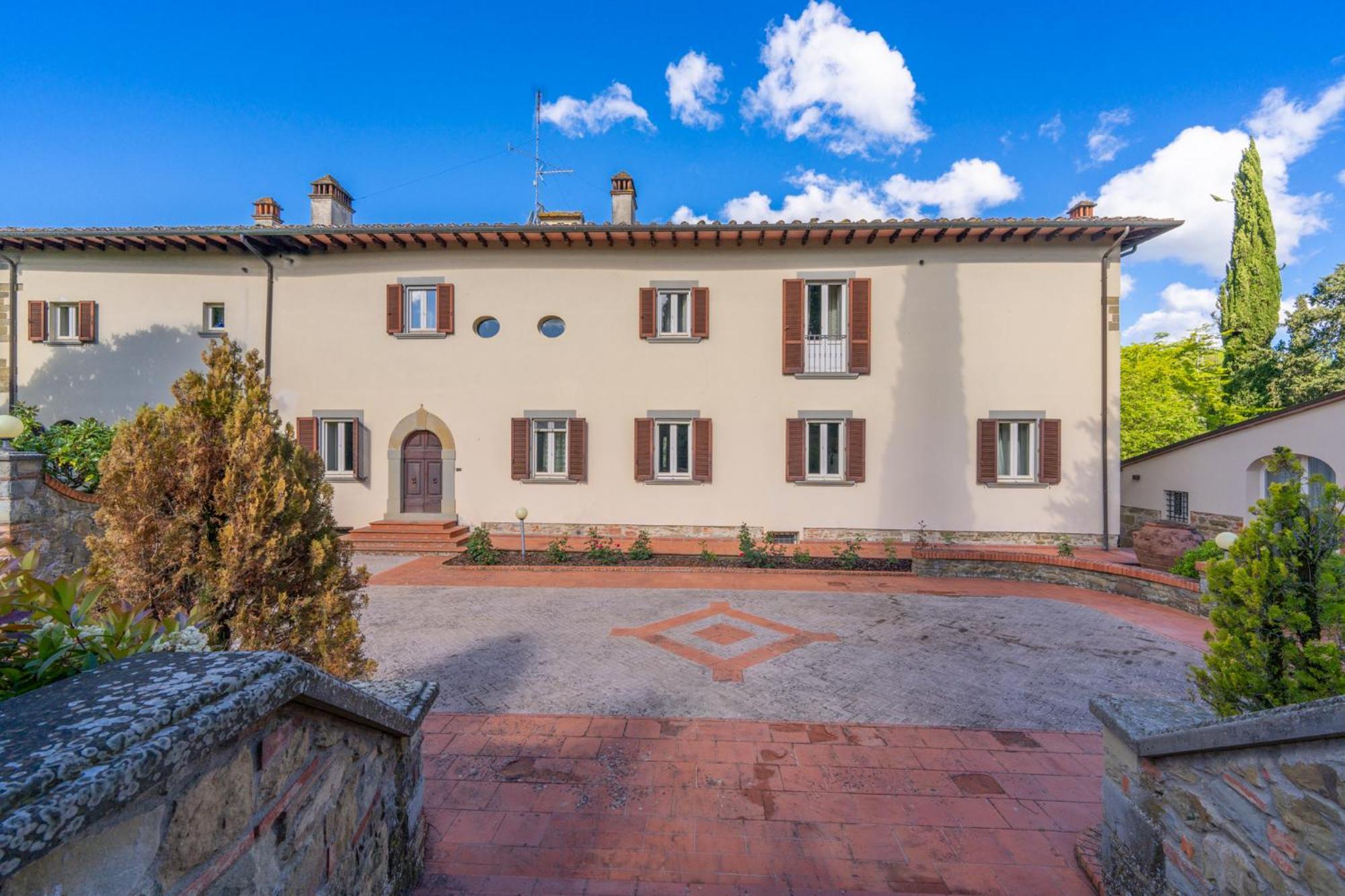 Villa D'Epoca Carniani อาเรซโซ ภายนอก รูปภาพ