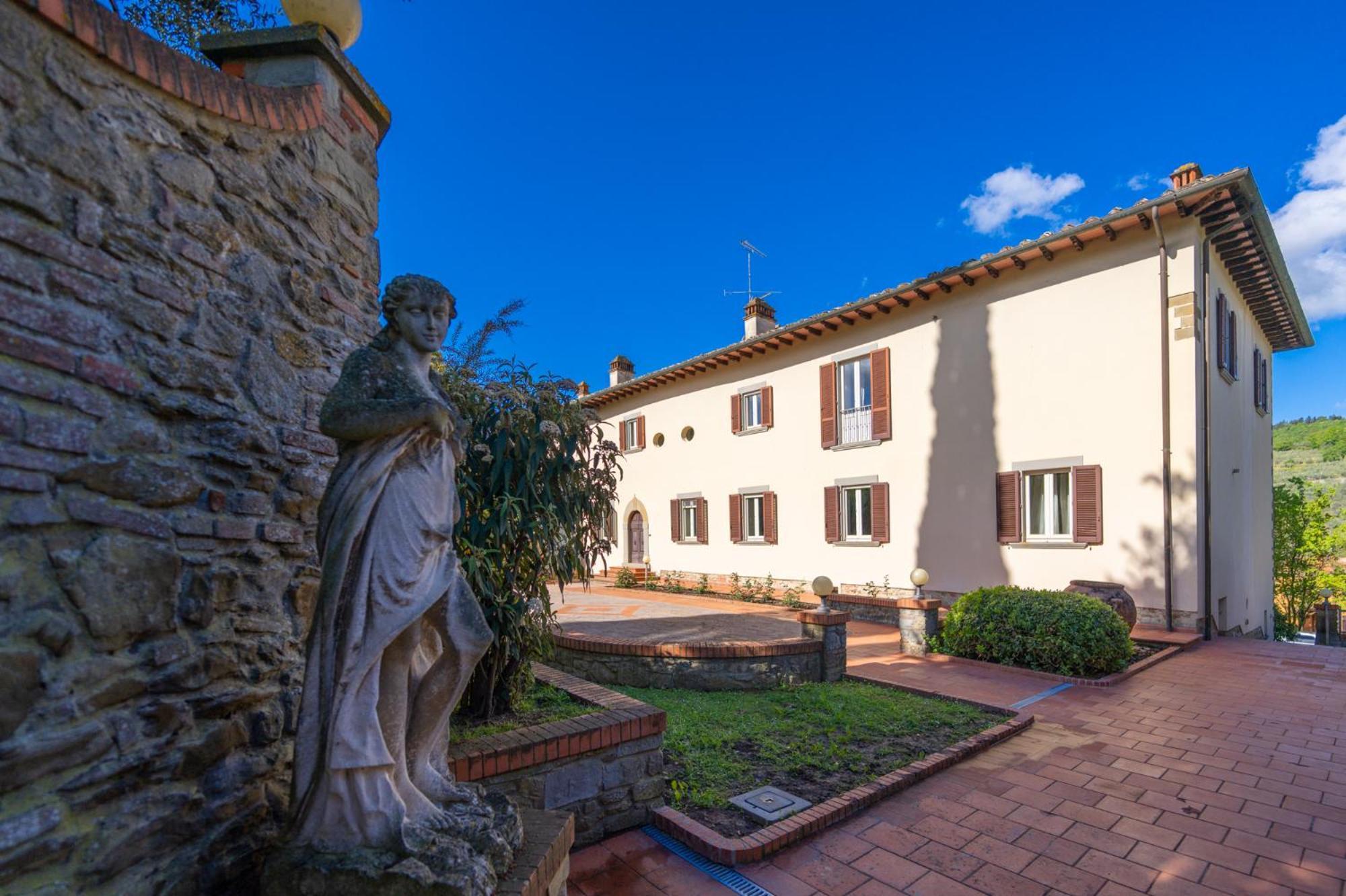 Villa D'Epoca Carniani อาเรซโซ ภายนอก รูปภาพ